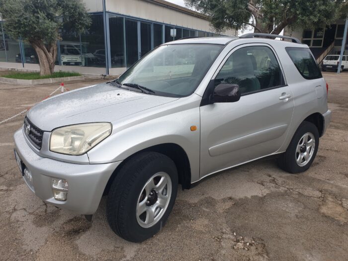 TOYOTA RAV4 2.0 BENZ/GPL - immagine 3