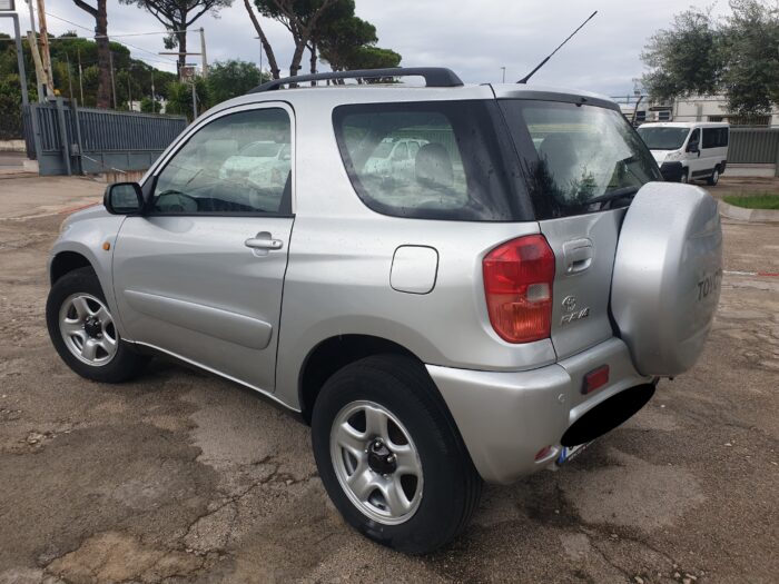 TOYOTA RAV4 2.0 BENZ/GPL - immagine 5